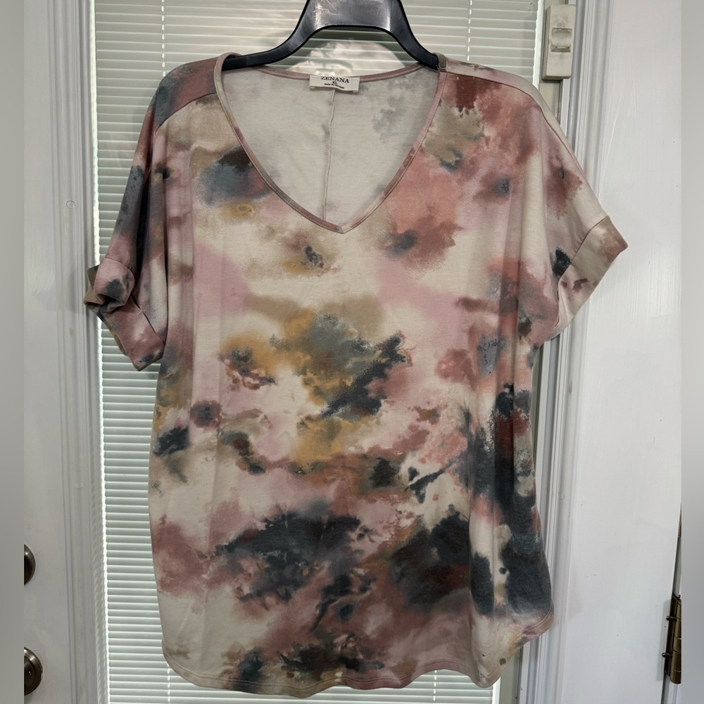Tie-Dye effect blouse.